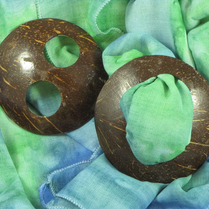 Coconut Shell Pareo Buckle