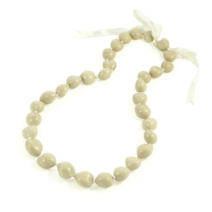 White Kukui Nut Lei