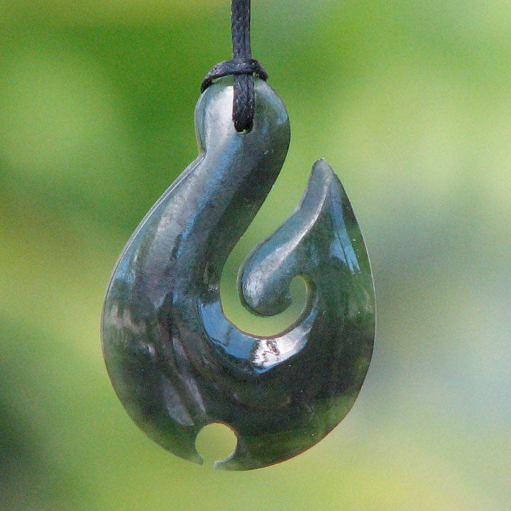 black jade maori fish hook Moko Pounamu Hei Matau (Hook) NZ Genuine Kawakawa Greenstone