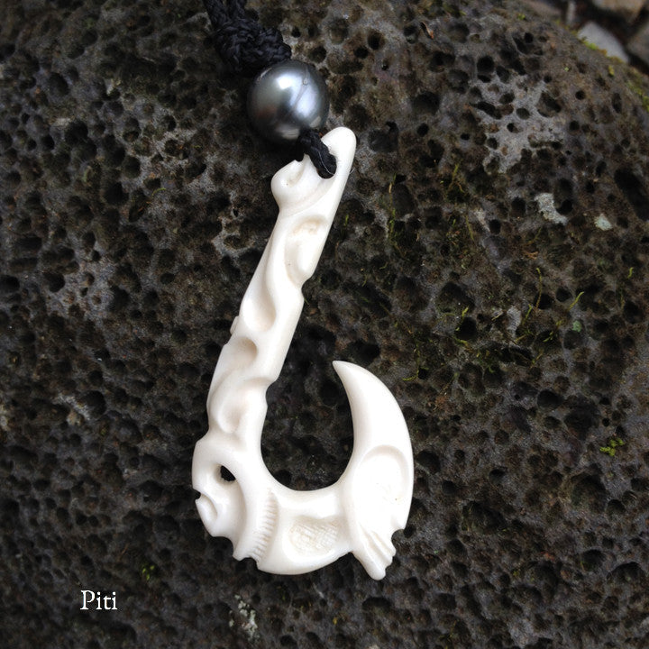 Tahitian Raiatea Fish Hook Necklace – Black Pearl Designs